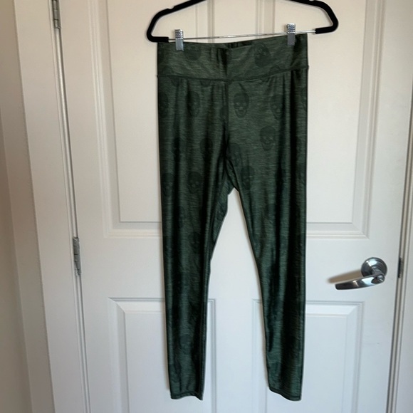 TEREZ NY green skull legging sz l - Picture 1 of 3